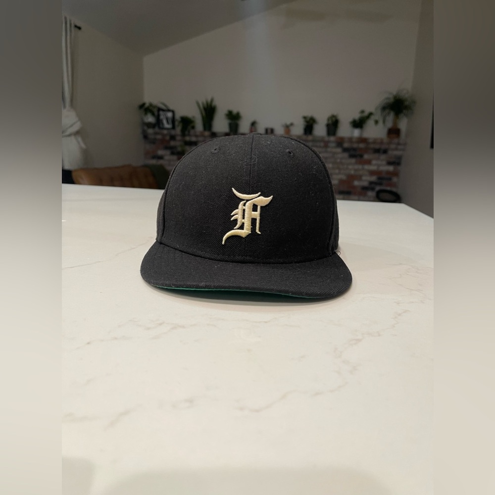 Fear of God Essentials New Era Fitted Hat size 7 5/8 OG Black Color way Wool